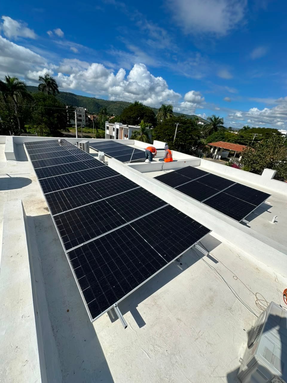 Trabajo realizado por INOA Solutions